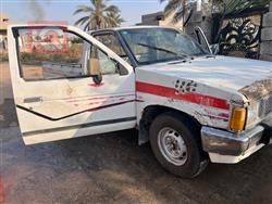 نيسان بيك اب